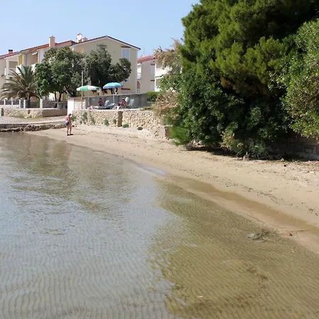 By The Sea Banjol, Rab - 21635 Daire Rab Town