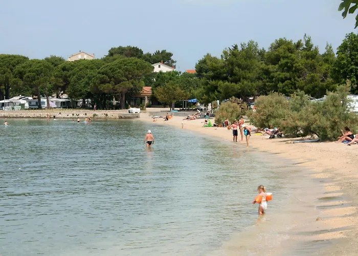 Appartement By The Sea Banjol, Rab - 21635 Rab Town